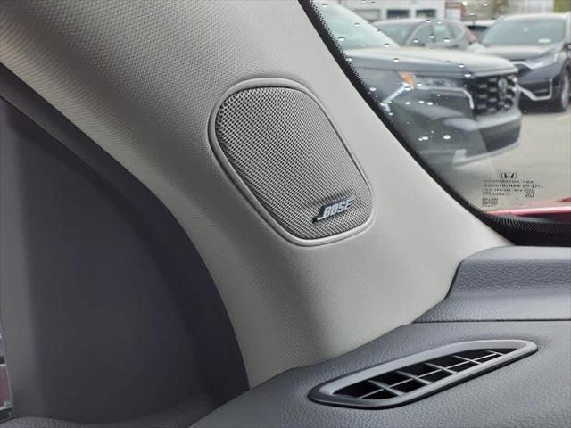 new 2025 Honda Pilot car, priced at $54,985