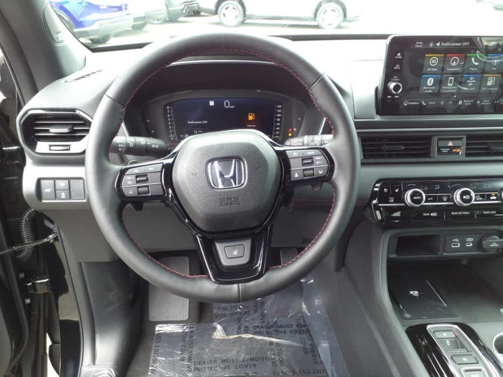 new 2025 Honda Pilot car, priced at $56,075