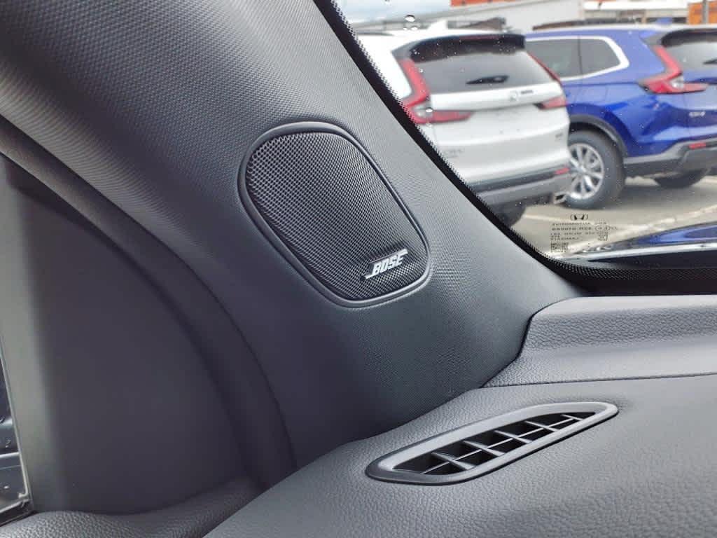 new 2025 Honda Pilot car, priced at $56,075