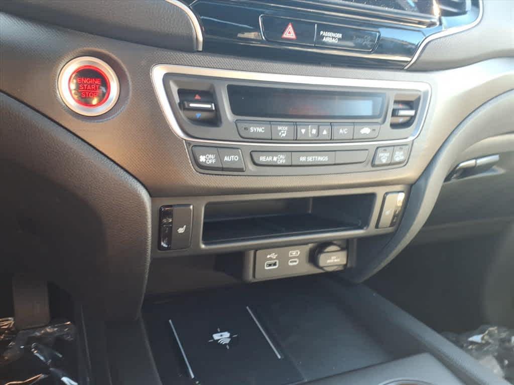 new 2025 Honda Ridgeline car, priced at $49,185