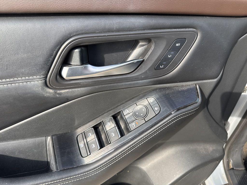 used 2022 Nissan Rogue car, priced at $23,498