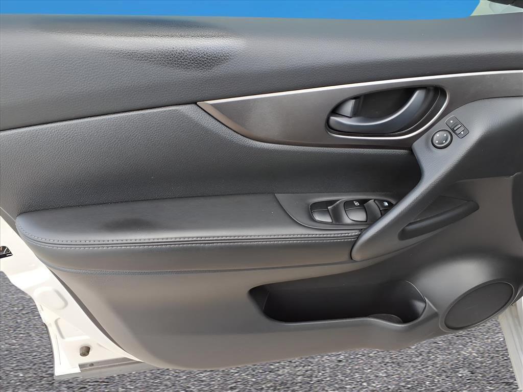 used 2020 Nissan Rogue Sport car, priced at $11,911