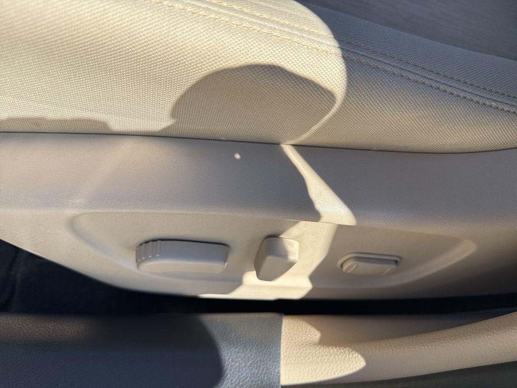 used 2018 Nissan Rogue car, priced at $17,995