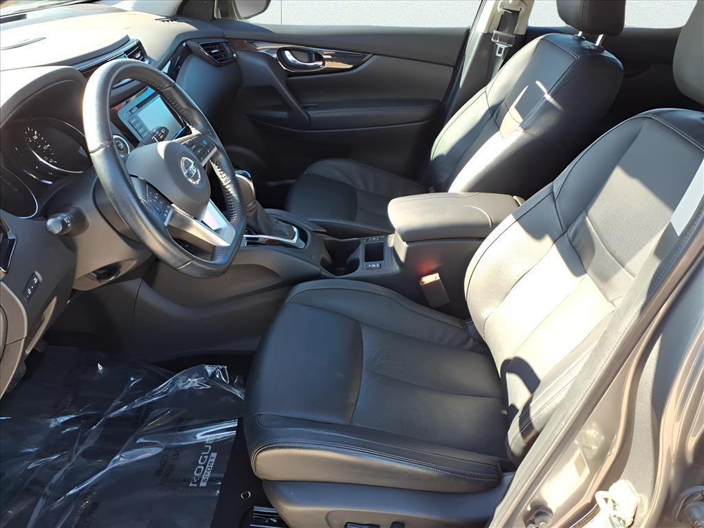 used 2021 Nissan Rogue Sport car, priced at $21,095