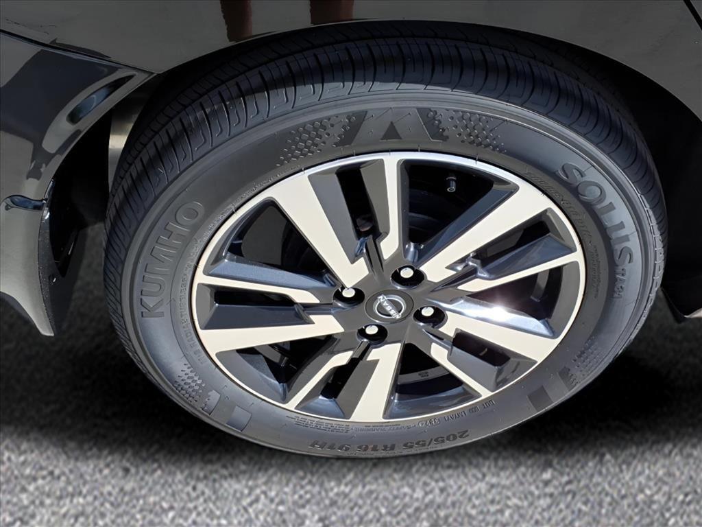 new 2025 Nissan Versa car, priced at $20,880