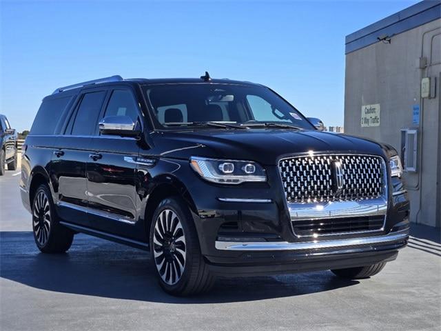 used 2022 Lincoln Navigator L car, priced at $71,500