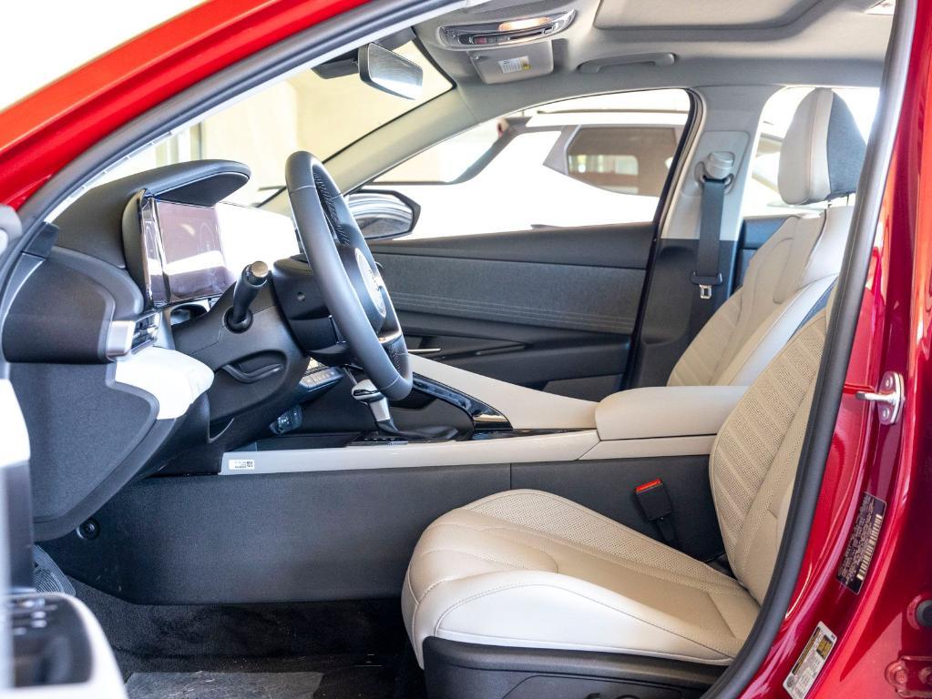 new 2025 Hyundai ELANTRA HEV car, priced at $32,075