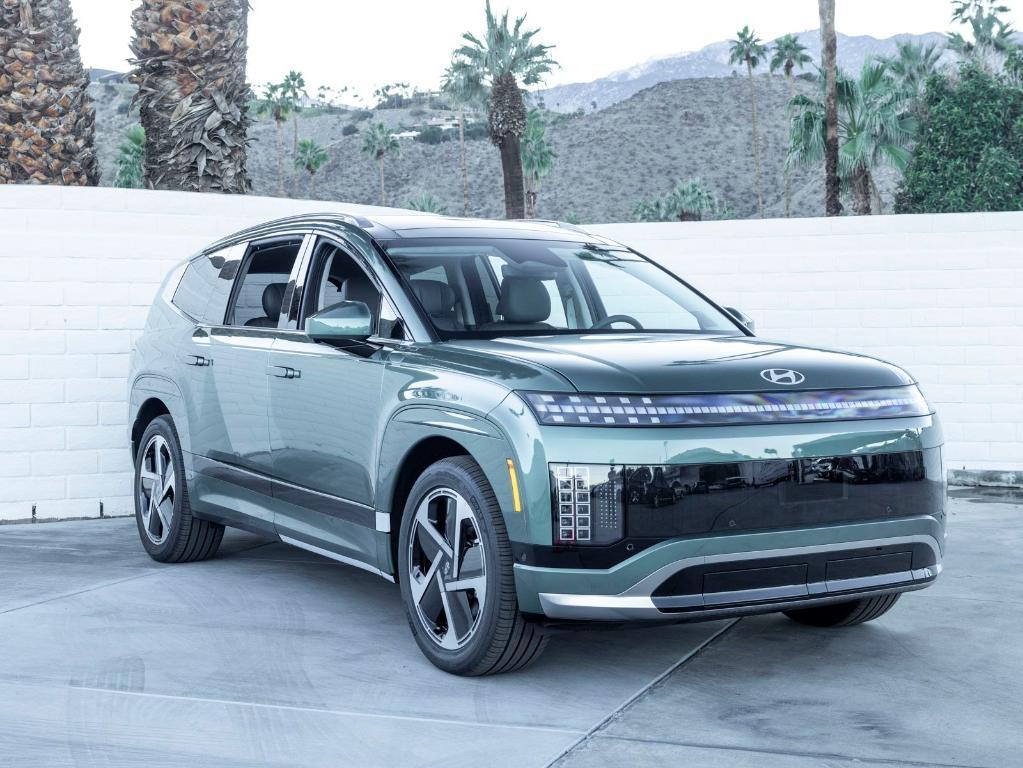 new 2026 Hyundai IONIQ 9 car, priced at $77,510