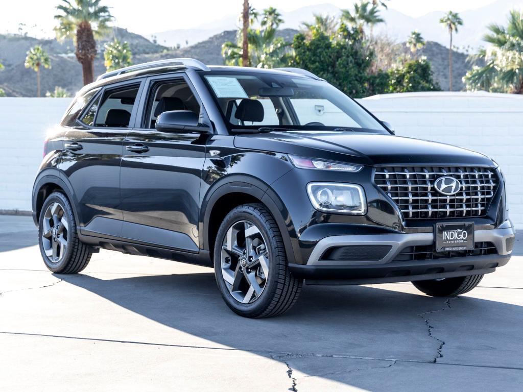 used 2021 Hyundai Venue car, priced at $12,900