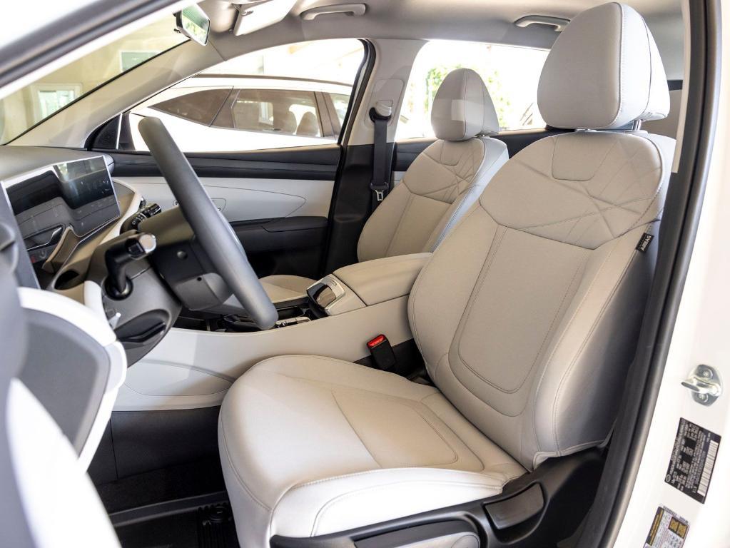 new 2025 Hyundai Tucson car, priced at $31,270