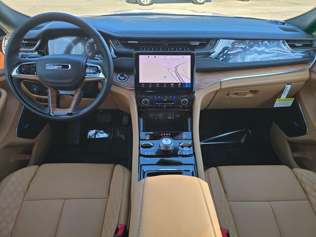 new 2025 Jeep Grand Cherokee car, priced at $61,926
