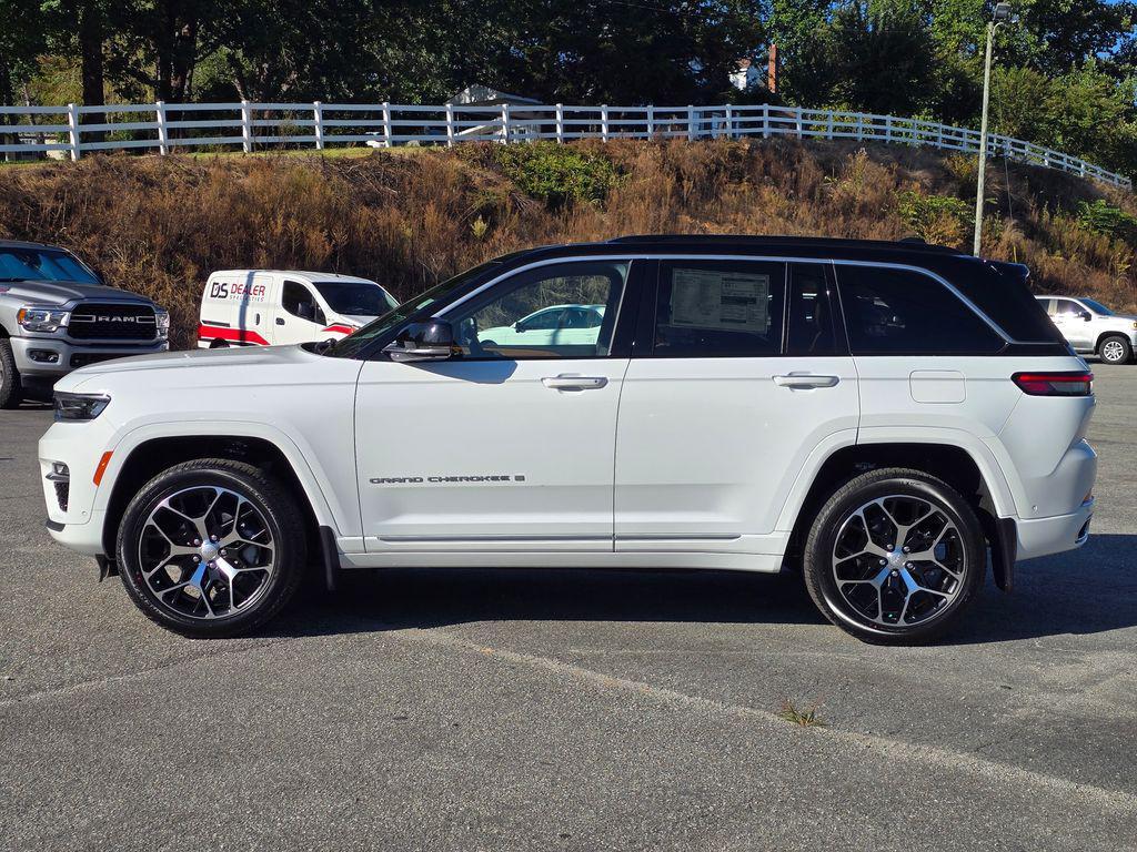 new 2025 Jeep Grand Cherokee car, priced at $61,926