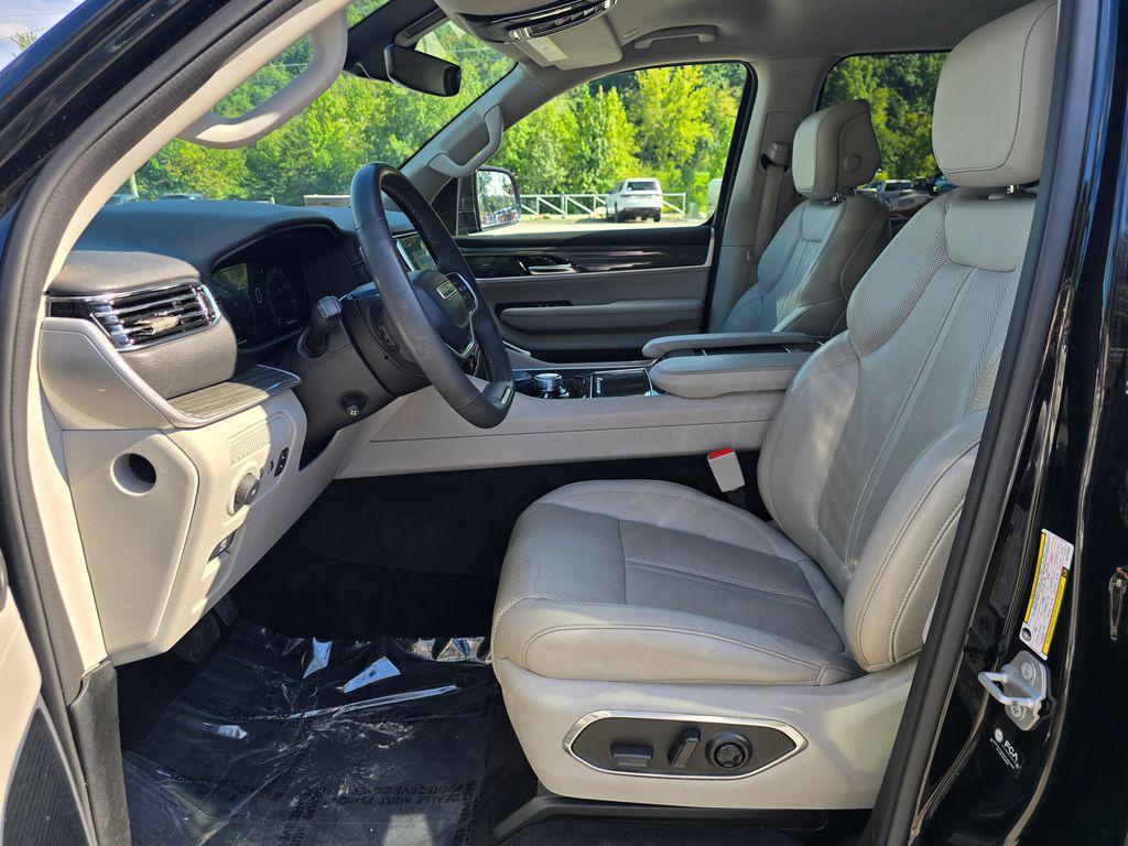 used 2022 Jeep Wagoneer car, priced at $43,500