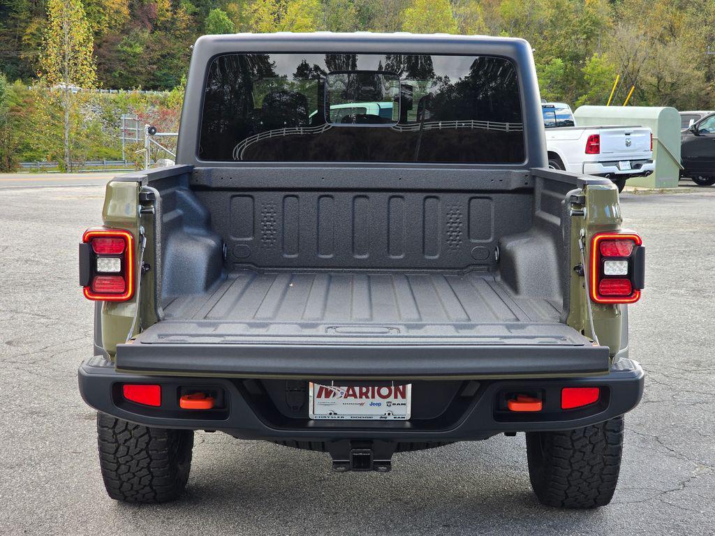 new 2025 Jeep Gladiator car, priced at $49,649