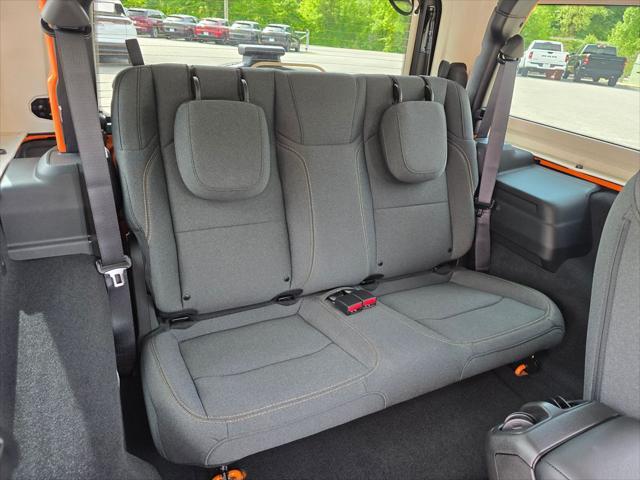 new 2025 Jeep Wrangler car, priced at $38,048