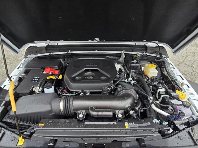 new 2025 Jeep Wrangler car, priced at $46,155