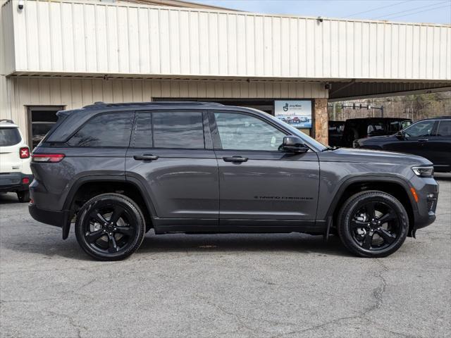 new 2024 Jeep Grand Cherokee car, priced at $43,460