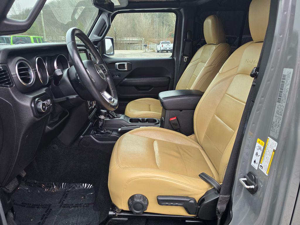 used 2018 Jeep Wrangler Unlimited car, priced at $22,000