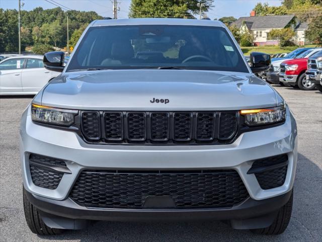 new 2024 Jeep Grand Cherokee car, priced at $37,780