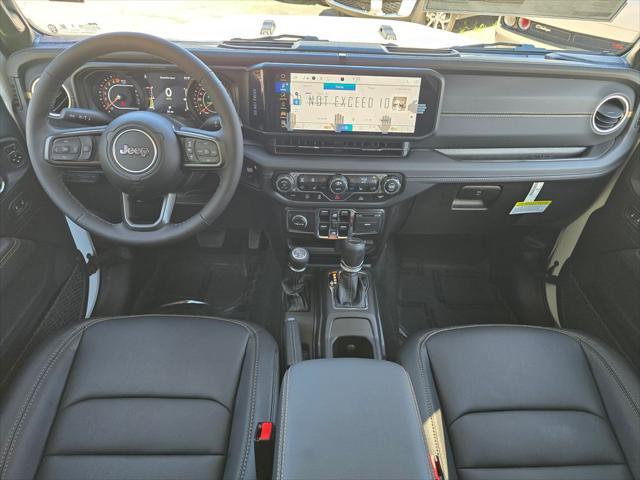 new 2025 Jeep Gladiator car, priced at $43,575