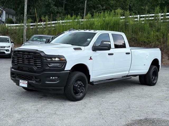 new 2025 Ram 3500 car, priced at $68,912
