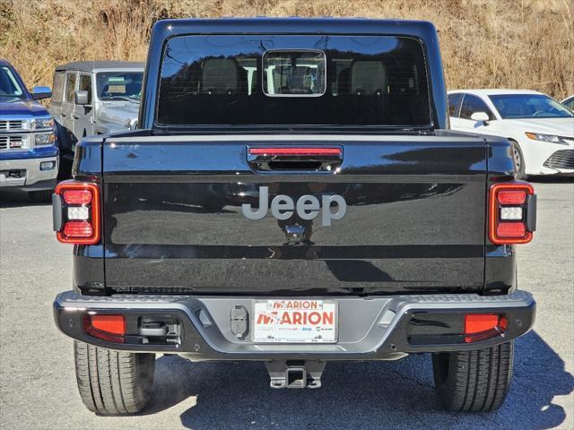 new 2023 Jeep Gladiator car, priced at $46,935