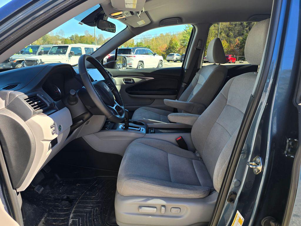 used 2019 Honda Pilot car, priced at $17,990