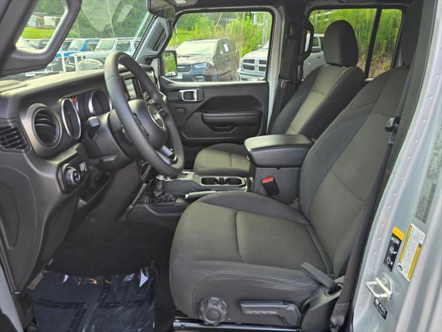 used 2023 Jeep Gladiator car, priced at $31,563