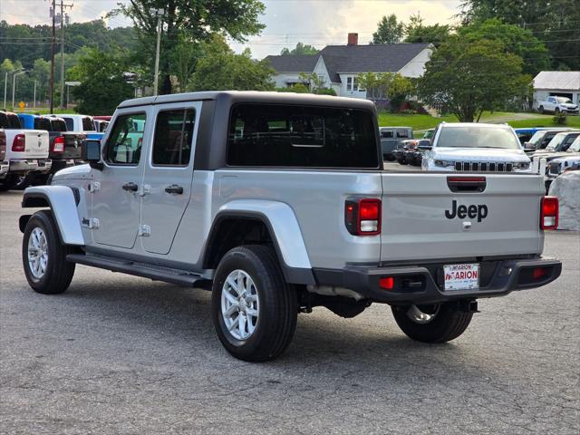 used 2023 Jeep Gladiator car, priced at $31,563