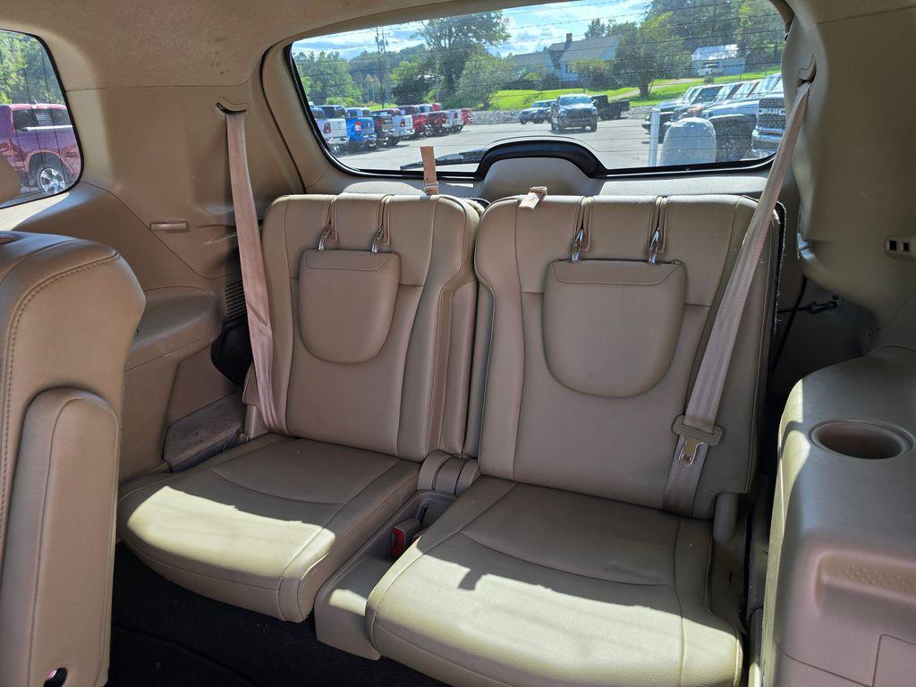 used 2013 Toyota Highlander car, priced at $16,500