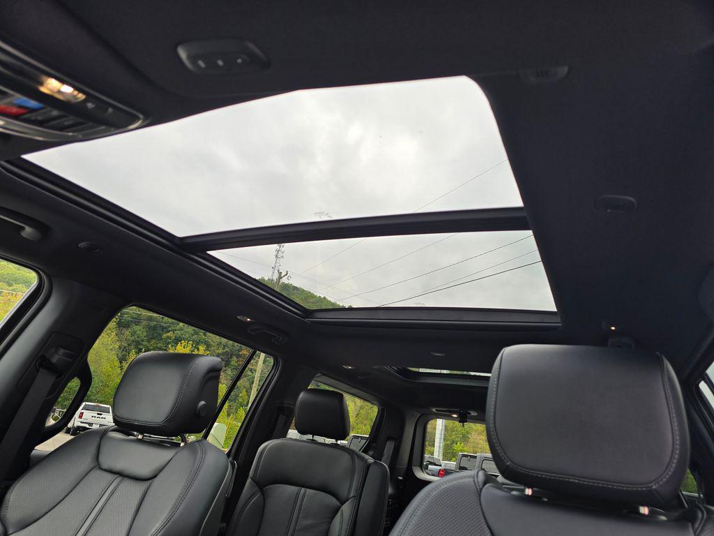 new 2025 Jeep Wagoneer car, priced at $71,190