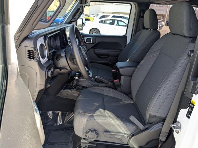 new 2025 Jeep Wrangler car, priced at $32,654