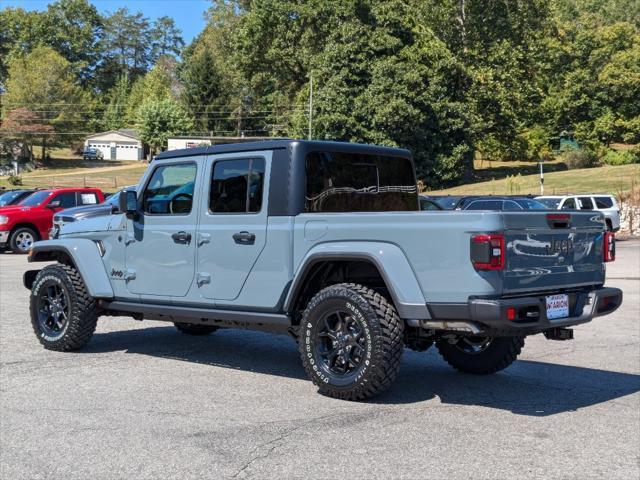 new 2024 Jeep Gladiator car, priced at $43,425