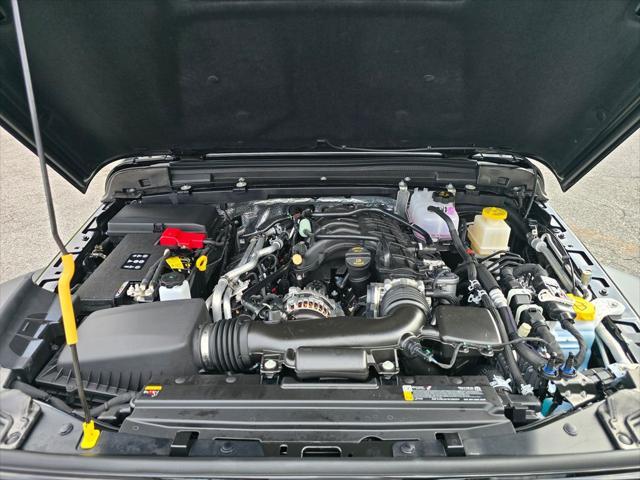 new 2025 Jeep Gladiator car, priced at $39,732