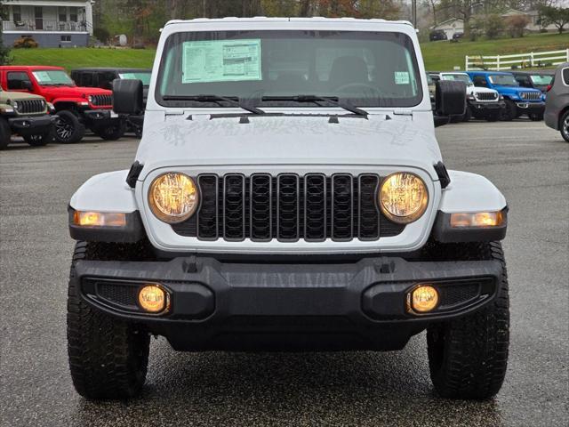 new 2025 Jeep Gladiator car, priced at $41,870