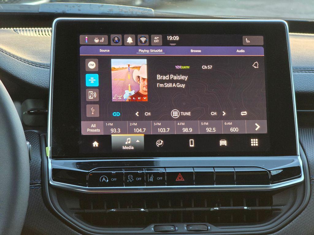 new 2026 Jeep Compass car, priced at $30,354