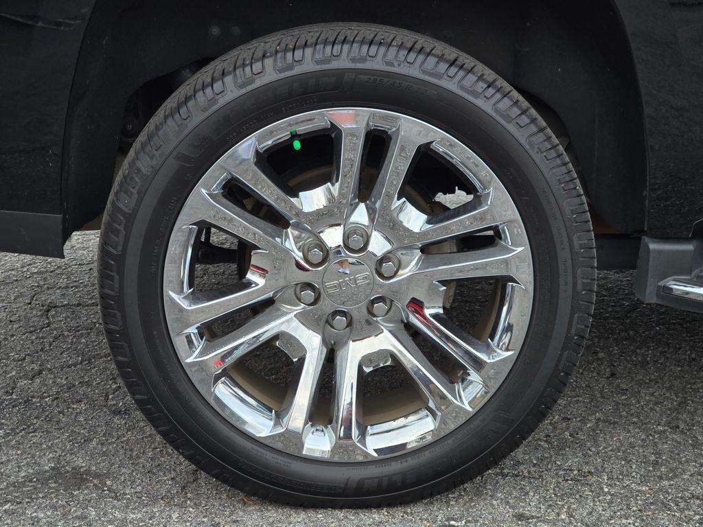 used 2017 GMC Yukon car, priced at $20,966