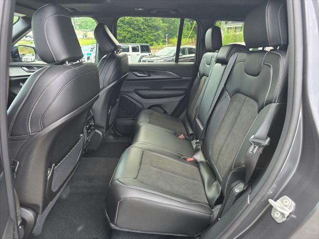 new 2025 Jeep Grand Cherokee car, priced at $44,394