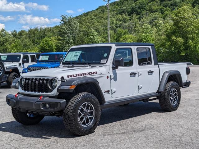 new 2024 Jeep Gladiator car, priced at $57,450