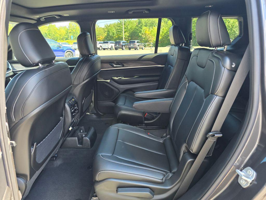 new 2025 Jeep Grand Cherokee L car, priced at $45,540