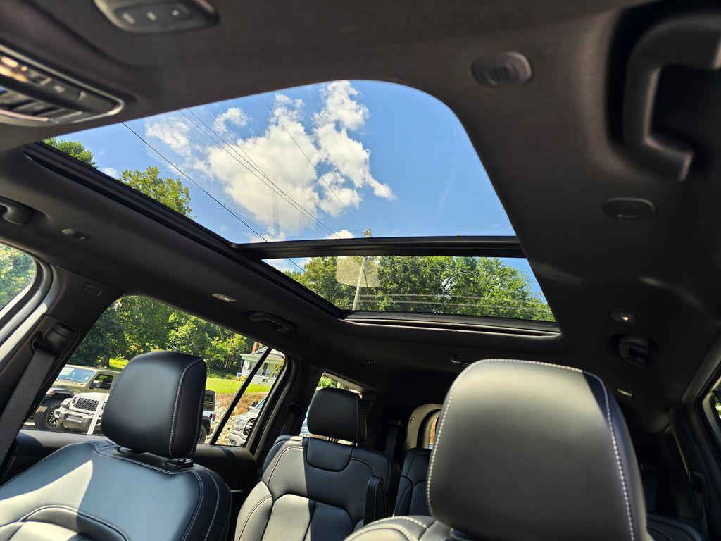 new 2025 Jeep Grand Cherokee L car, priced at $45,540