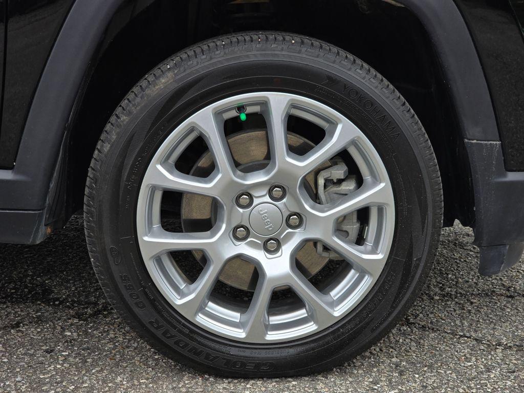 used 2024 Jeep Compass car, priced at $26,000