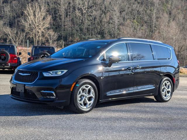 used 2022 Chrysler Pacifica car, priced at $23,900