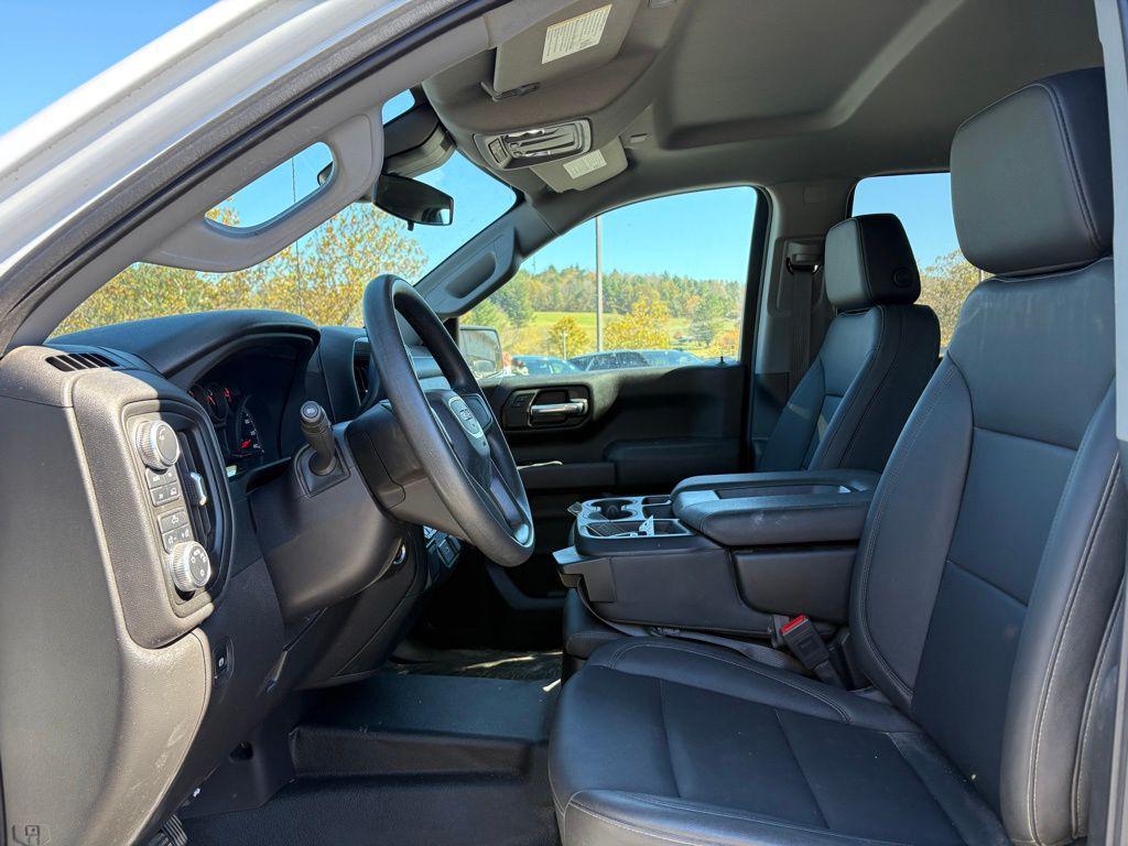 used 2024 GMC Sierra 1500 car, priced at $37,990