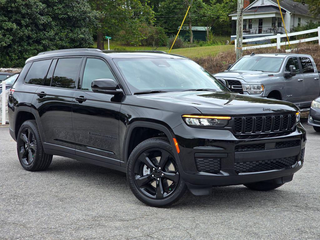 new 2025 Jeep Grand Cherokee L car, priced at $43,563