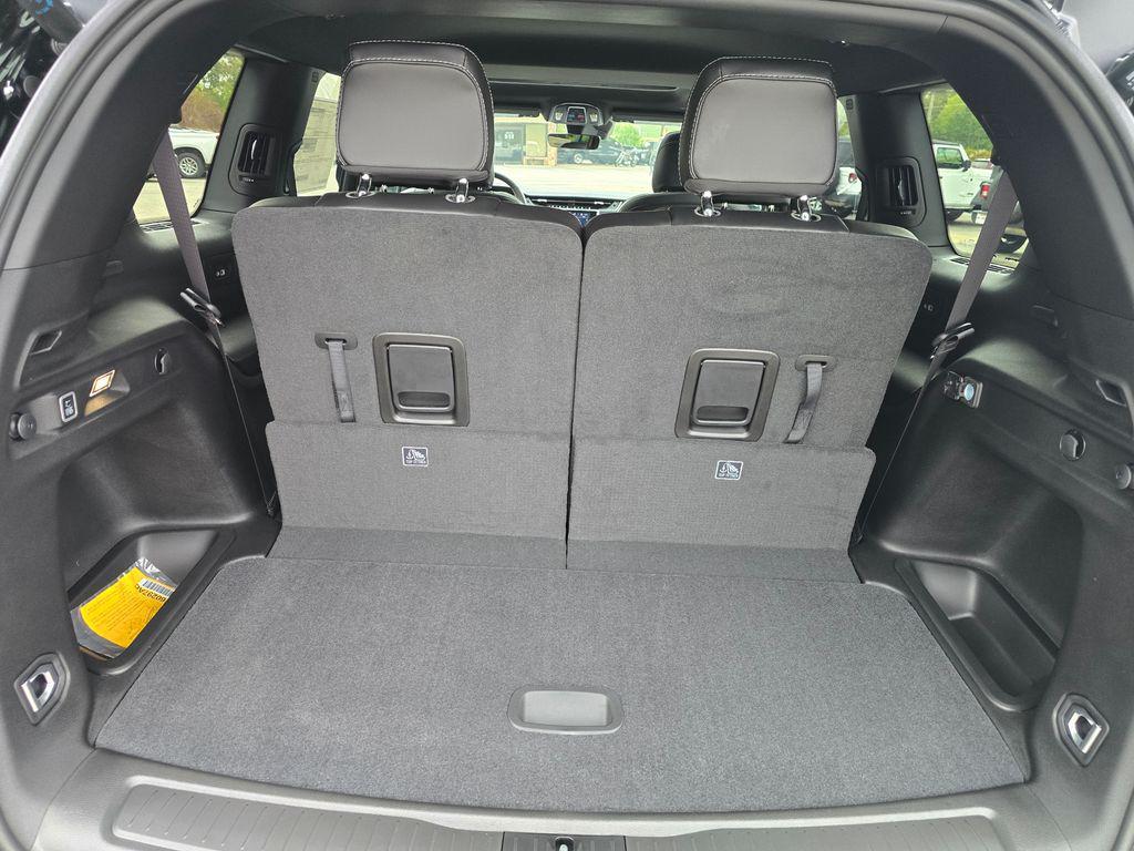 new 2025 Jeep Grand Cherokee L car, priced at $43,563