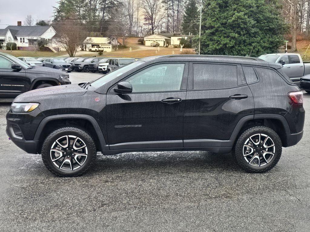 used 2024 Jeep Compass car, priced at $23,232