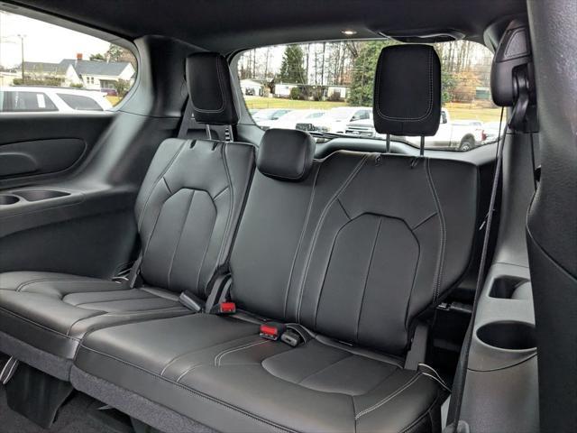 new 2025 Chrysler Pacifica car, priced at $40,907