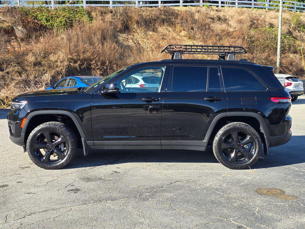 used 2024 Jeep Grand Cherokee car, priced at $35,488