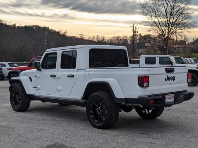 new 2025 Jeep Gladiator car, priced at $39,341